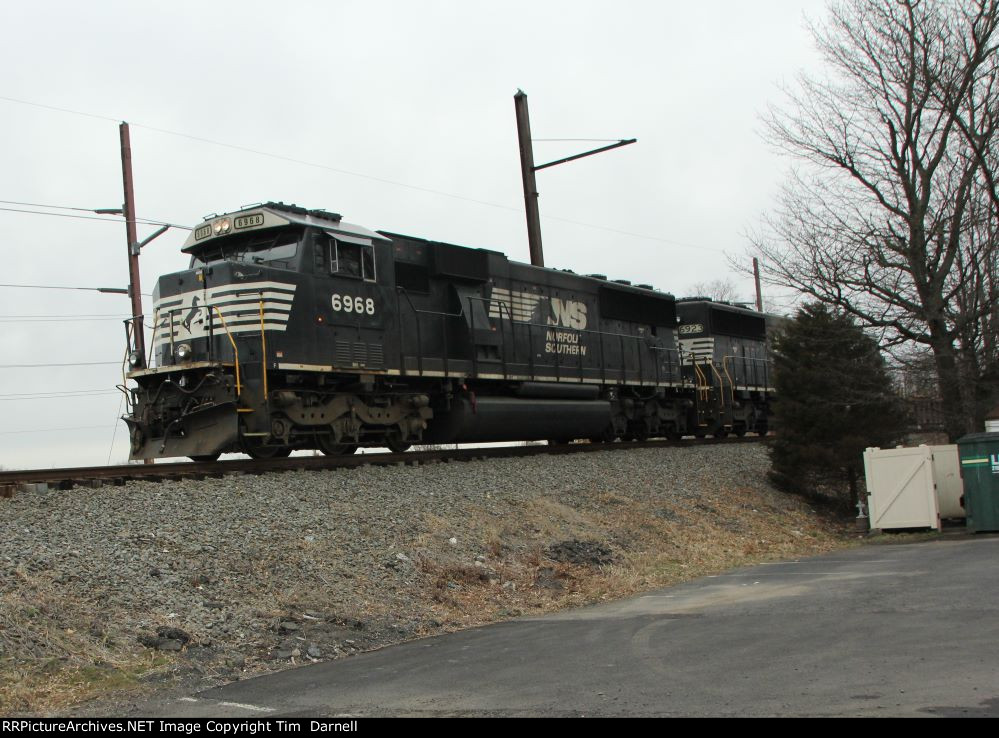 NS 6968 leading K40